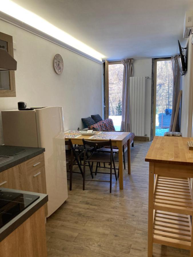 메차나 Marisole Apt Lago Rotondo 아파트 외부 사진